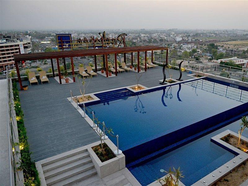 Radisson Blu Jaipur Hotel Exterior foto